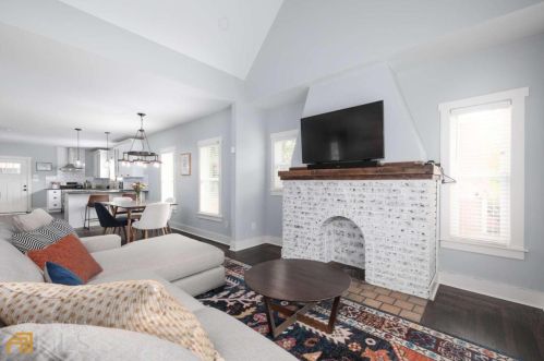 1788 Melrose Dr, Atlanta GA  30310-4509 exterior