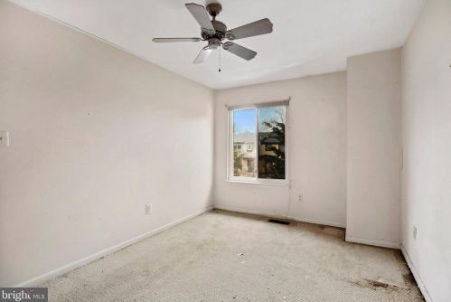 7825 Muirfield Ct, Rockville MD 20854-4078 exterior