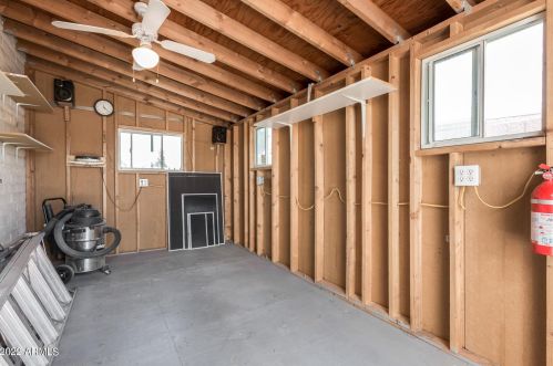 14824 30 Dr, Phoenix AZ 85009-5751 exterior