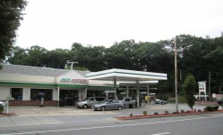2370 Commonwealth Ave, Newton, MA 02466-1719