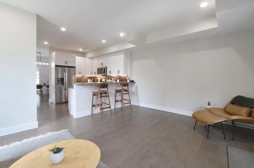 3403 Utah St, Saint Louis MO 63118-2727 exterior