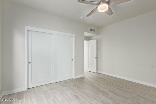 2494 Camino Valle Verde, Tucson AZ  85715-3405 exterior