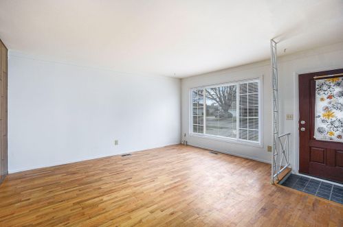 6032 Devon St, Kalamazoo MI  49024-2646 exterior