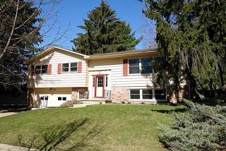 1610 Gateway St, Madison, WI 53562-3322