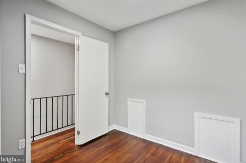 1621 Franklin St, Philadelphia PA 19148-1223 exterior