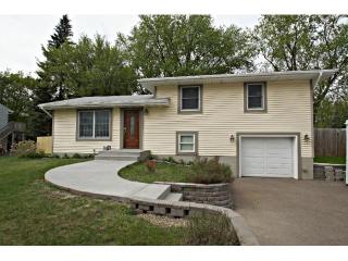 13200 Southridge Rd, Hopkins, MN 55305-1014