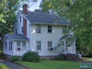 195 Louis St, Hackensack NJ  07601-3056 exterior