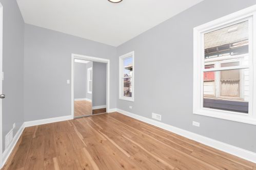 7349 Winchester Ave, Chicago IL 60626-1509 exterior