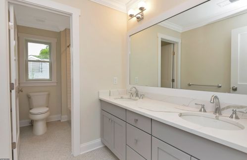 165 Tudor Oval, Westfield NJ 07090-2223 exterior