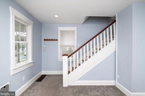 23 Holly Ave, Camden NJ 08107-1023 exterior