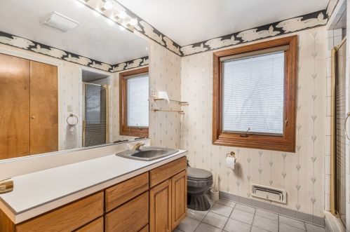 38 Churchill Rd, Pittsburgh PA 15235-5103 exterior