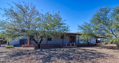 7550 Cholla Ranch Ln, Tucson AZ  85735-1822 exterior