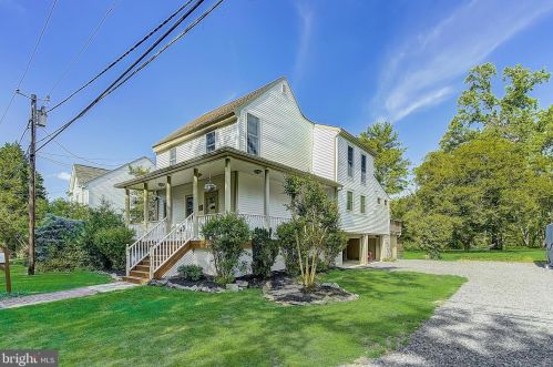 9 Church St, Lumberton Township, NJ 08048-1218