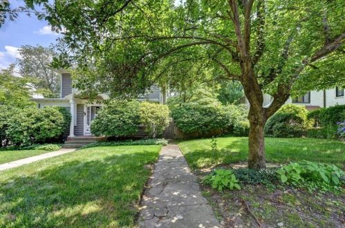 23 Laurel Ave, Providence RI 02906-3328 exterior