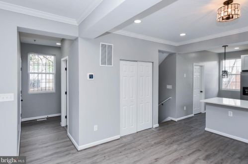 5220 Astor Pl, Washington DC  20019-6447 exterior