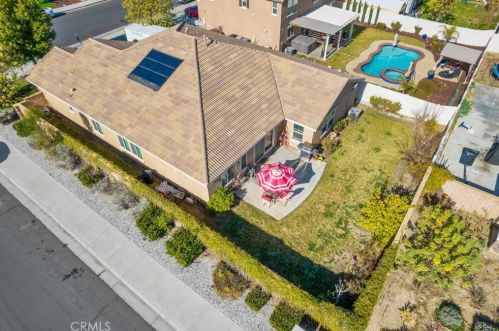 3477 Presidio Ln, Perris, CA 92570-5568