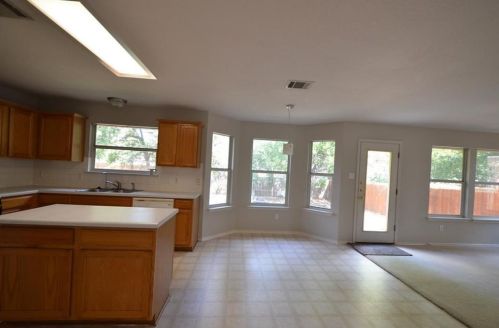 4524 Destinys Gate Dr, Austin TX  78727-2623 exterior