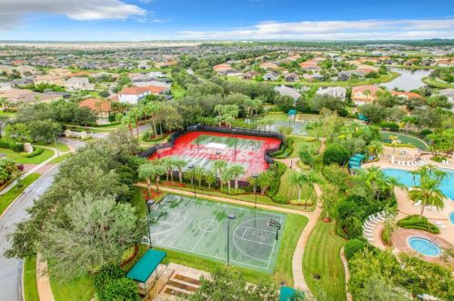 11200 Stockton Pl, Fort Pierce FL 34987-2767 exterior