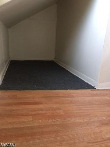 8 4th St, Paterson NJ 07522-1323 exterior