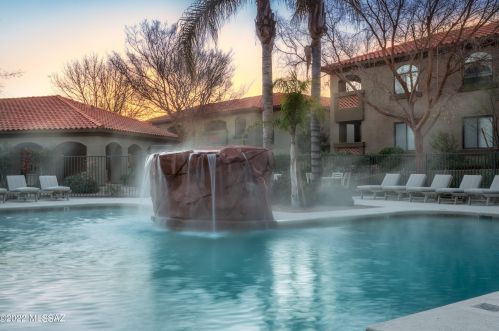 5751 Kolb Rd, Tucson AZ  39204-0871 exterior