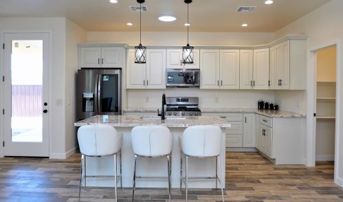 5233 Bellevue St, Tucson AZ 85712-5158 exterior