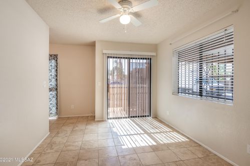 124 Pastime Rd, Tucson AZ 85705-3399 exterior