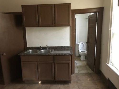 5418 37th St, Milwaukee WI  53209-4732 exterior