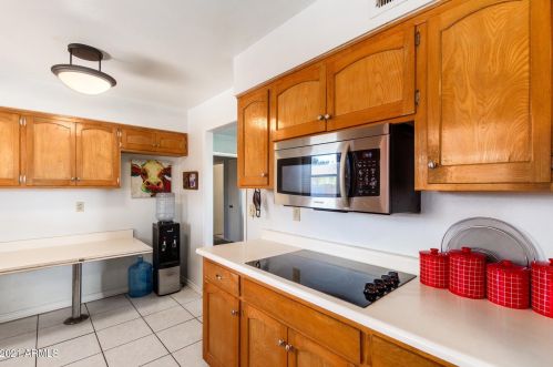 3401 Belmont Ave, Phoenix AZ 85051-6618 exterior