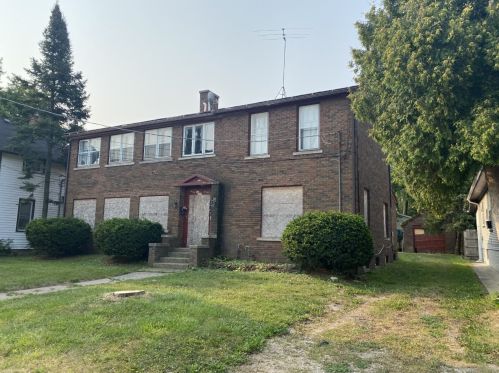 309 Franklin St, Waukegan, IL 60085-4032