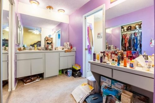 4206 Brentwood Park Cir, Tampa FL 33624-1307 exterior