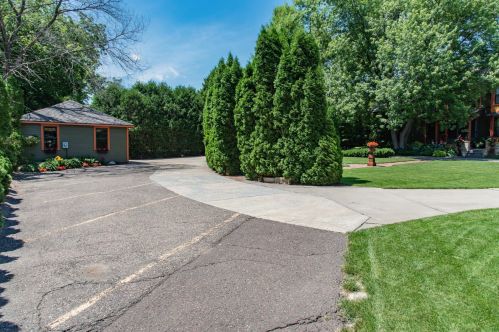 626 4th St, Stillwater MN 55082-4827 exterior