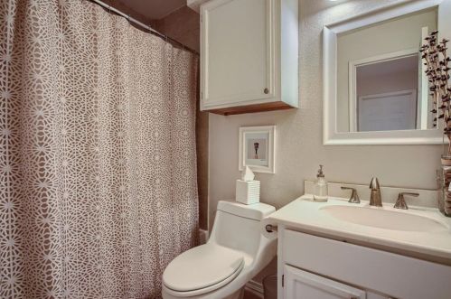 10218 Bilbrook Pl, Austin TX 78748-2308 exterior