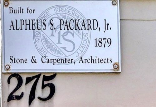 275 Angell St, Providence RI 02906-2122 exterior