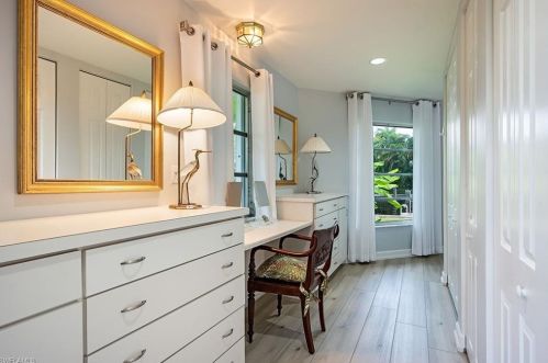 601 15 Ave, Naples FL 34102-7440 exterior