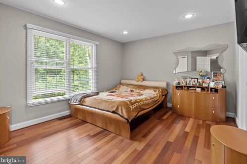 2214 Denbeigh Dr, Jamison PA 18929-1446 exterior