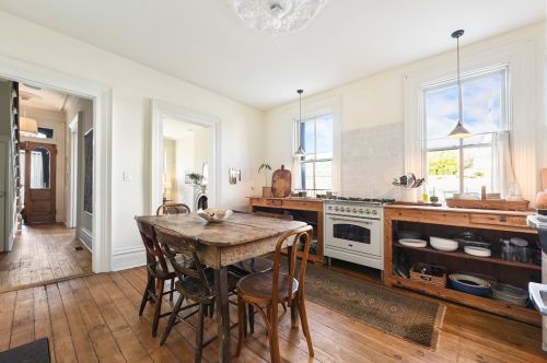 1426 Chateau St, Pittsburgh PA 15233-1242 exterior