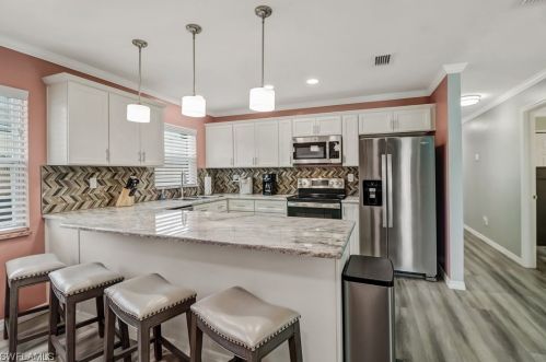 629 95th Ave, Naples FL 34108-2454 exterior