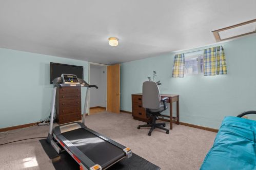 8721 Eulalie Ave, Saint Louis MO 63144-2002 exterior