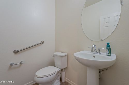 1930 Carson Rd, Phoenix AZ 85041-6614 exterior