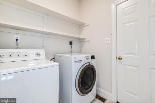 14408 Big Bear Ct, Silver Spring MD 20906-2463 exterior