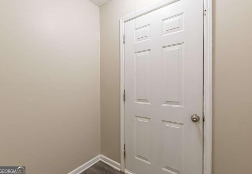 4335 Greenleaf Rd, Atlanta GA exterior