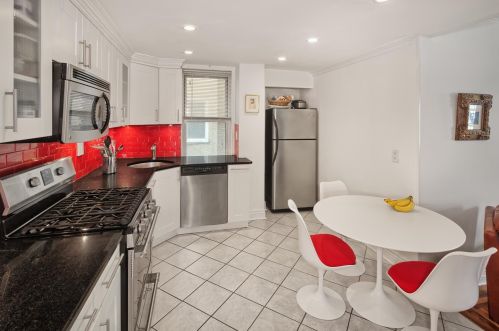 875 Blvd, Union City NJ 07086-7246 exterior