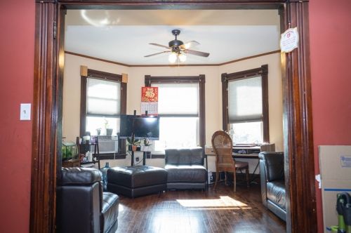 30 Uxbridge St, Worcester MA 01605-2512 exterior