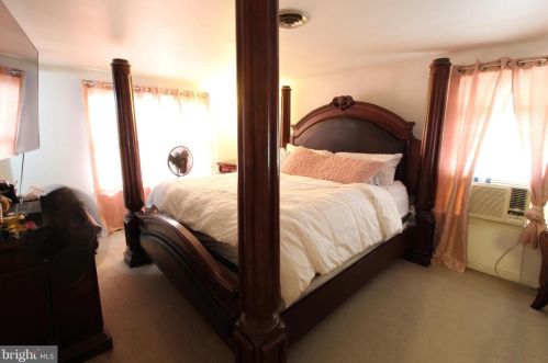 102 Reed Ave, Trenton NJ 08610-6306 exterior