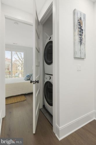 3125 11th St, Washington DC  20010-2401 exterior