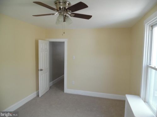 5919 21 St, Philadelphia PA 19138-2921 exterior