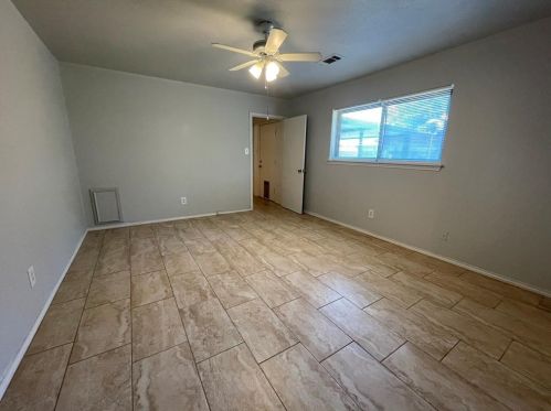 7514 Pinetex Dr, Humble TX 77396-2681 exterior