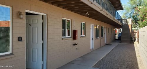 4302 Bellevue St, Tucson AZ  85712-4635 exterior