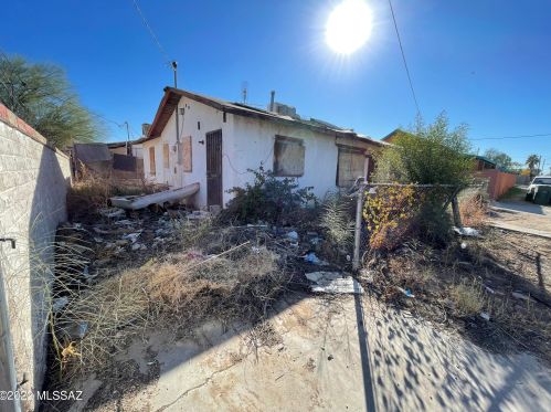 3917 Liberty Ave, Tucson AZ  85714-1415 exterior