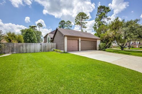 20342 Atascocita Shr Dr, Humble TX 77346-1632 exterior